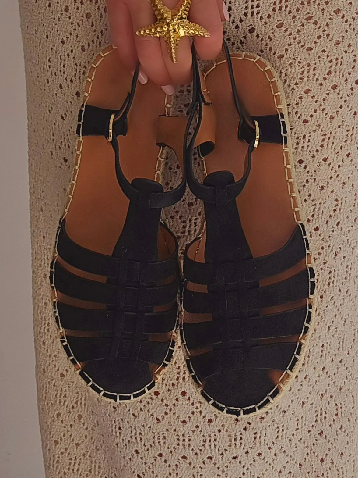 Spartiates espadrilles fermées – Noir Intemporel